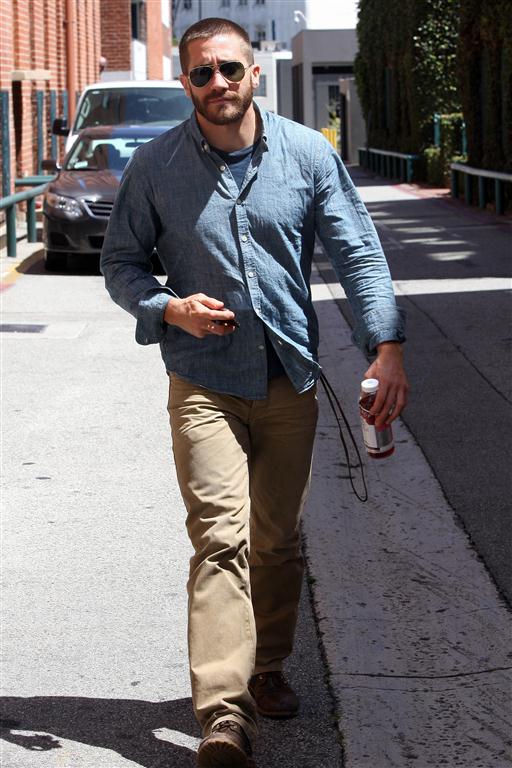 Jake Gyllenhall, Kombucha drinker.